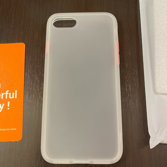 TORRAS iPhone case (7/8/SE[2nd Gen]) - Picture 2 of 6